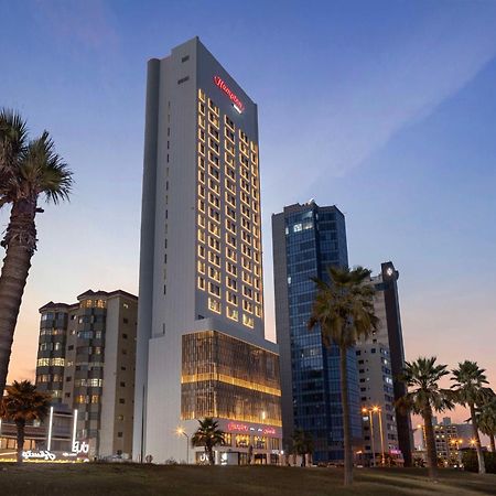 Hampton By Hilton Kuwait Salmiya Hotel Kuwait City Bagian luar foto