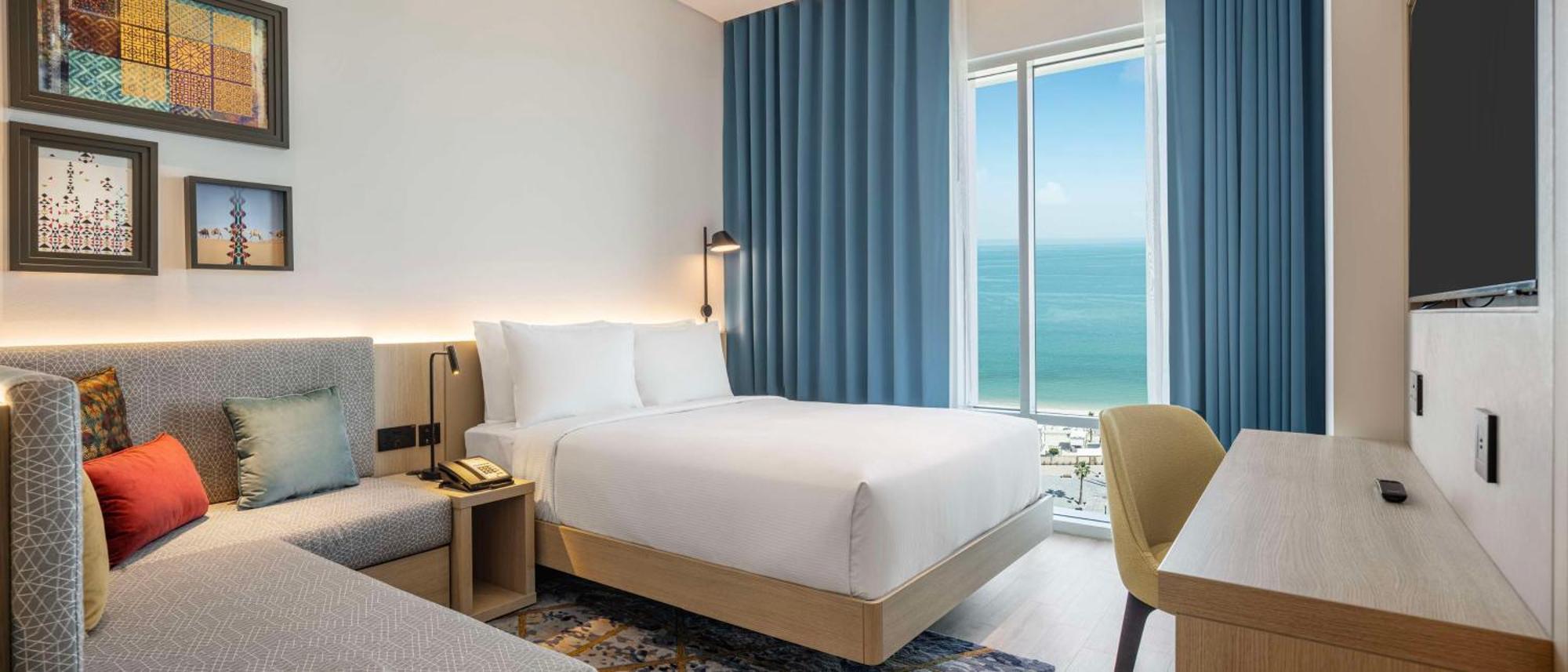 Hampton By Hilton Kuwait Salmiya Hotel Kuwait City Bagian luar foto