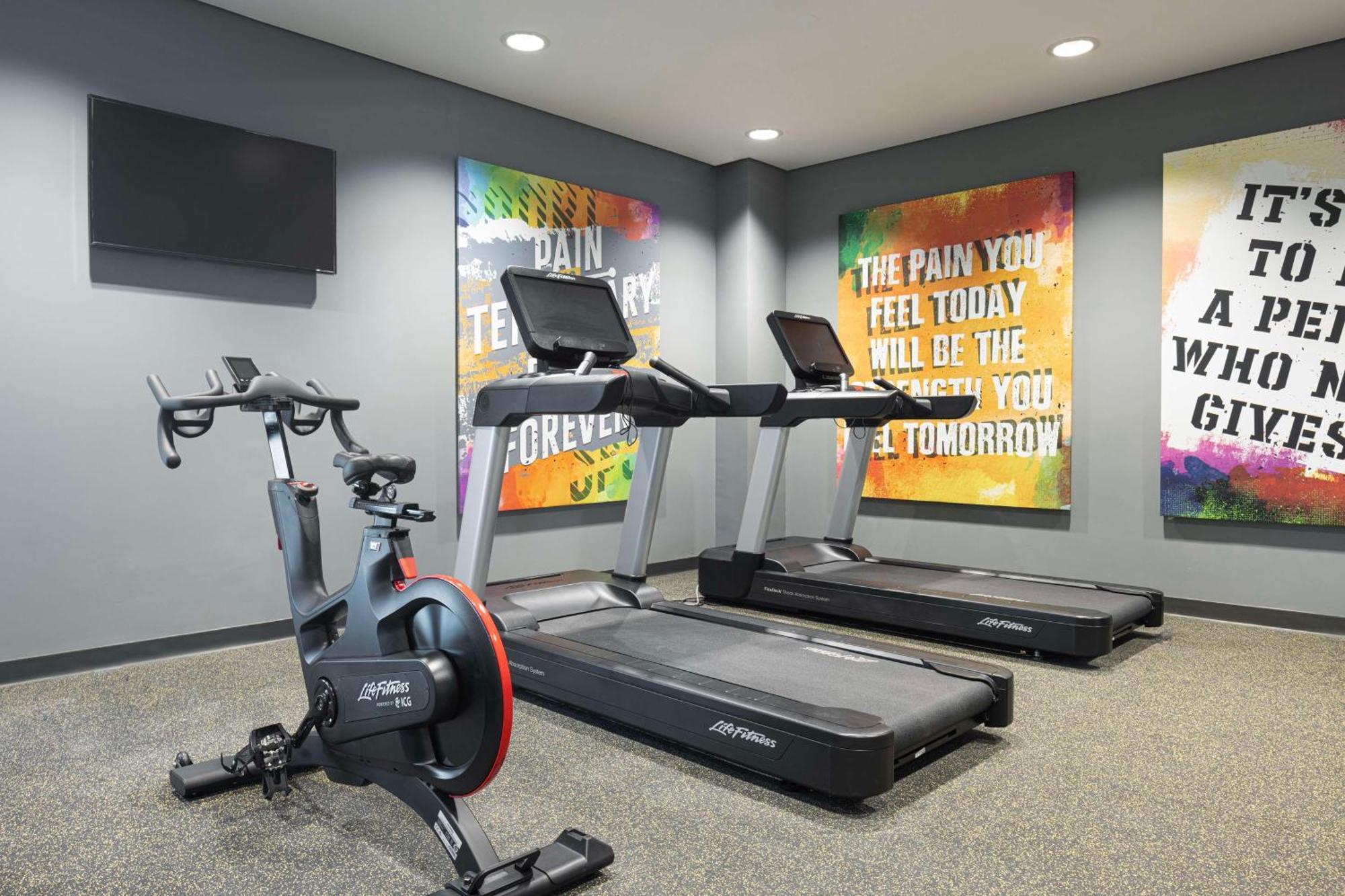 Hampton By Hilton Kuwait Salmiya Hotel Kuwait City Bagian luar foto